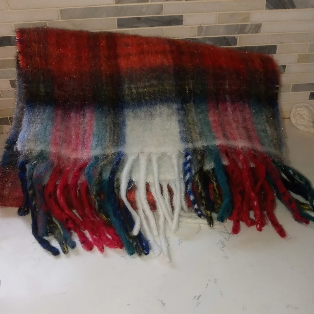 J. Crew Oversized Plaid Super Soft Winter Knit Scarf w Fringe 78